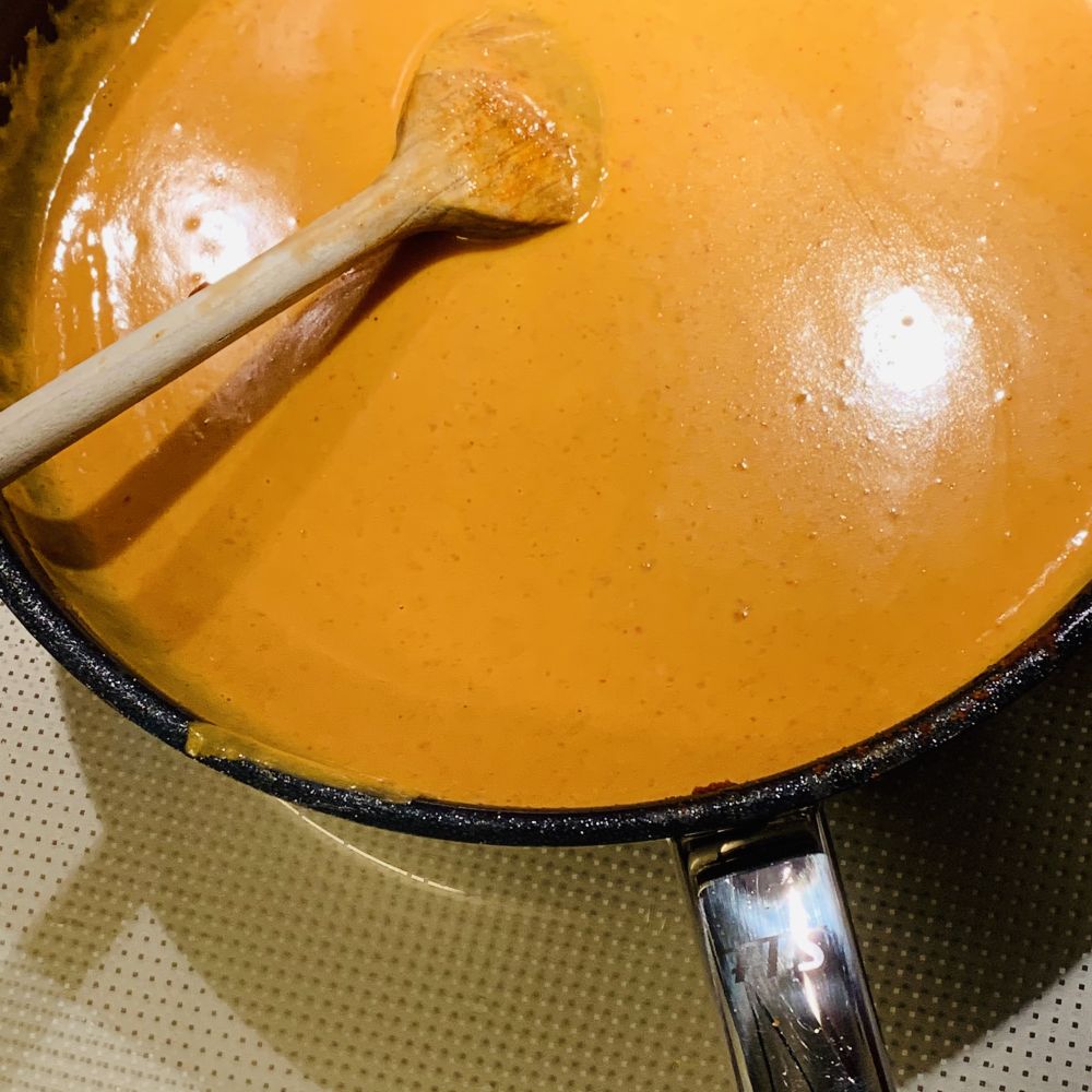 Curry-Erdnuss-Dip